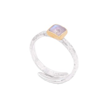 Δαχτυλίδι  με φεγγαρόπετρα