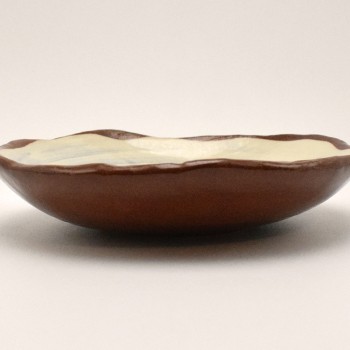 Ελεύθερο μπολ ρηχό κόκκινος πηλός σαρδέλα