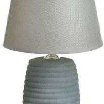 Επιτραπέζιο φωτιστικό αντικέ κρεμ