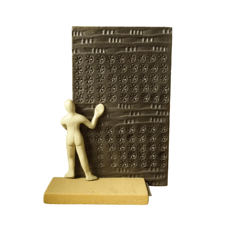 Επιτοίχιο γλυπτό