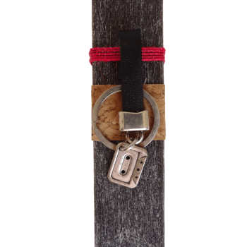 Λαμπάδα με μπρελόκ κασέτα