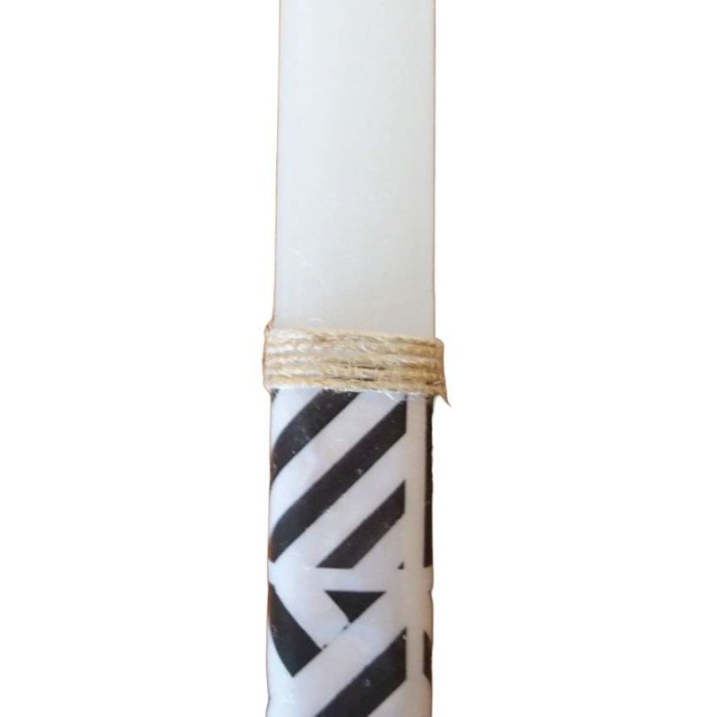 Λαμπάδα με γραμμικά ασπρόμαυρα σχέδια