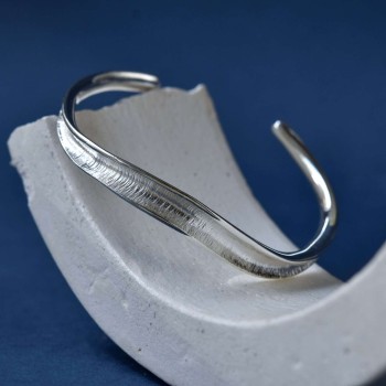 Bραχιόλι cuff Flow