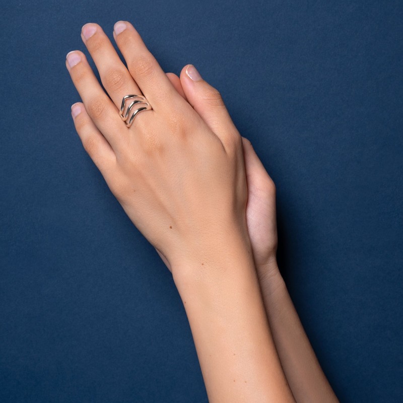 Δαχτυλίδι κυματιστές γραμμές