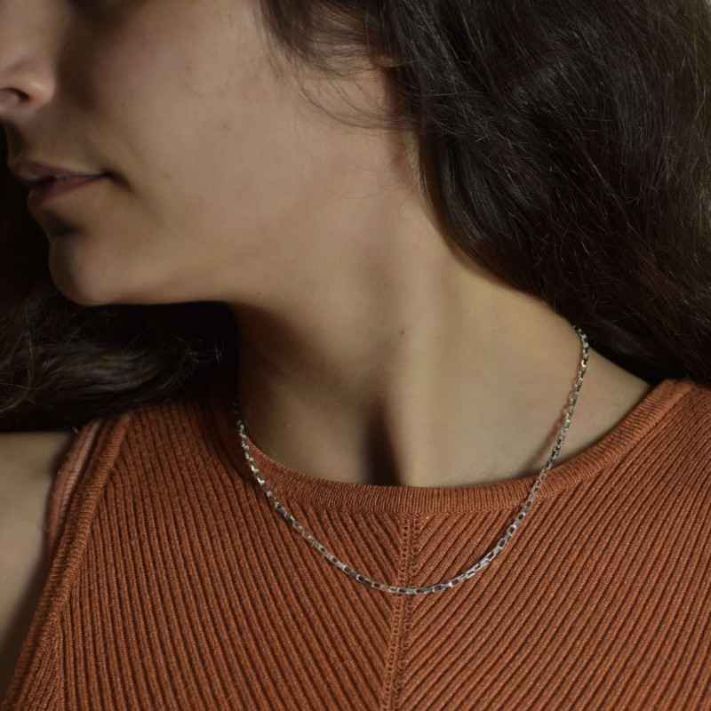 Ασημένια αλυσίδα