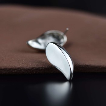 Σκουλαρίκια φύλλα γυαλιστερά