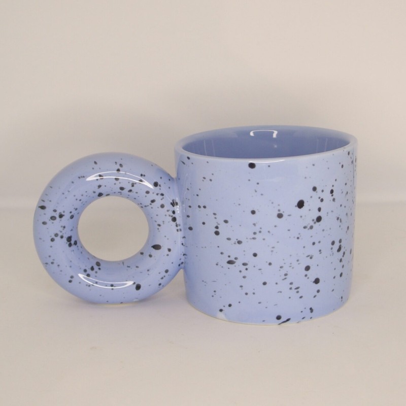 Κούπα με μεγάλη λαβή