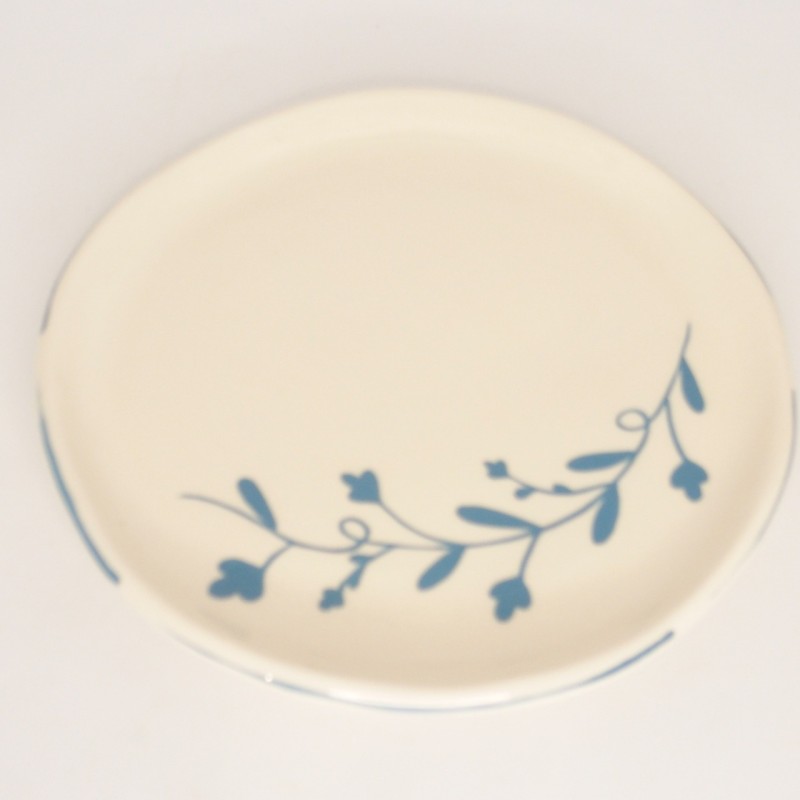 Πιάτo κεραμικό με μπλε λουλούδια