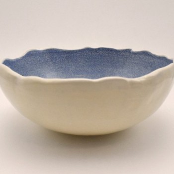 Μπολ λευκός πηλός ελεύθερο τελείωμα με σαρδέλα